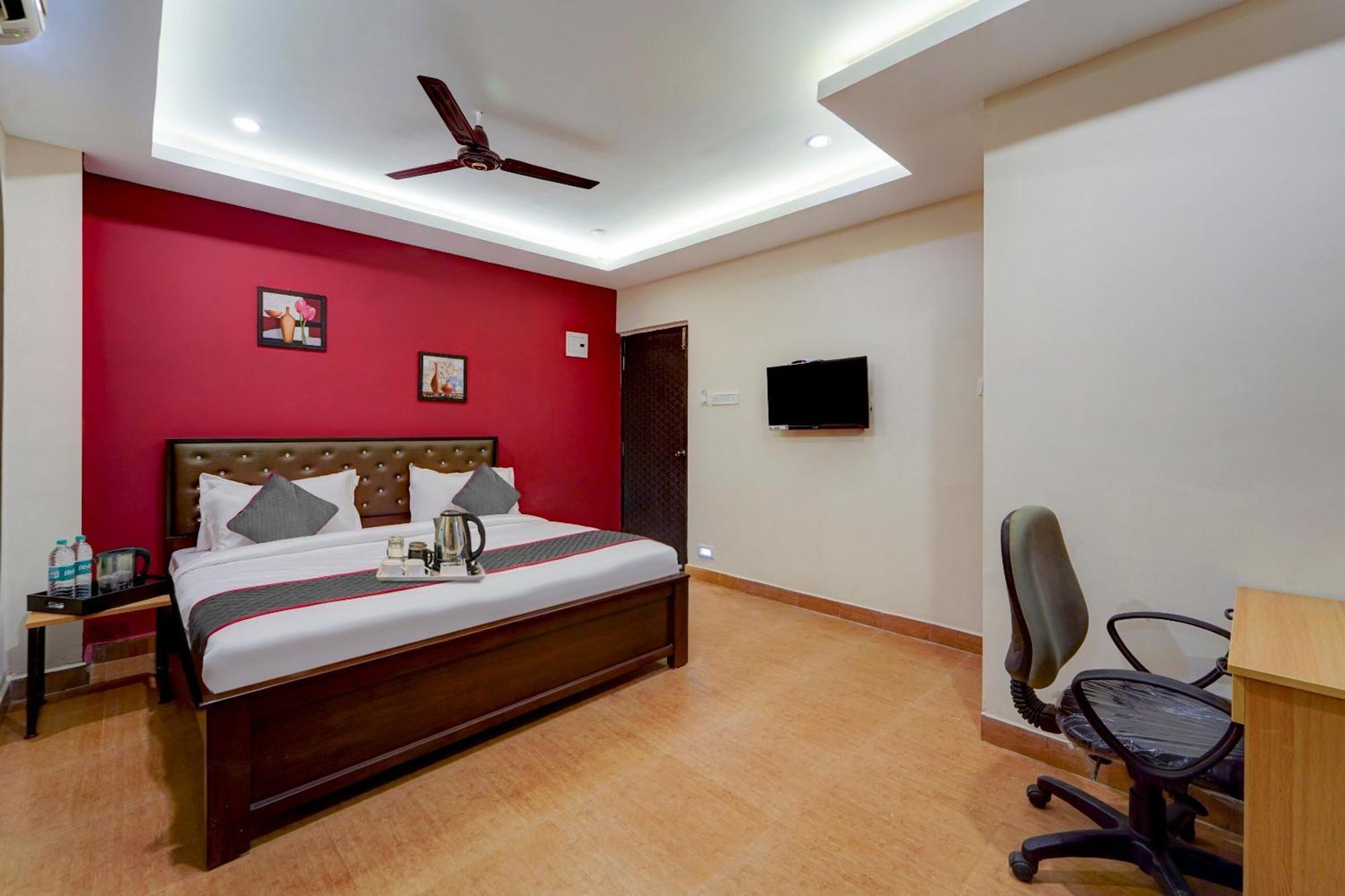 Super Townhouse G Silver Hotels Near Us Biometric Chennai Exterior photo